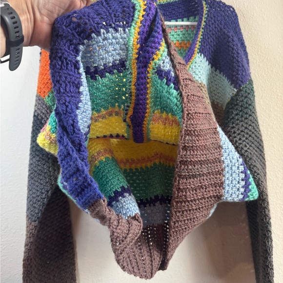 *NEW* HANDMADE Crocheted Colorblock Cardigan - Picture 8 of 9